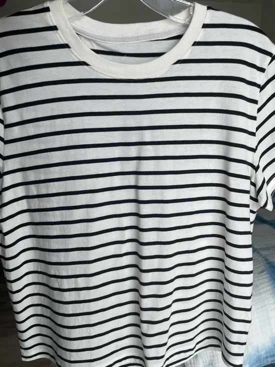 Everlane THE BOX-CUT TEE IN ESSENTIAL COTTON Bone & Black Stripe - Picture 8 of 14